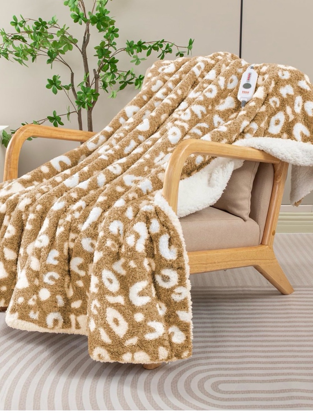 Electrical Plush Sherpa Throw Blanket - Tan and White NWT 50x60 standard size